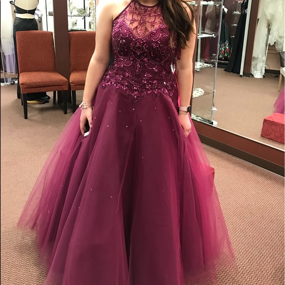 Prom Dress - Picture 5 of 5